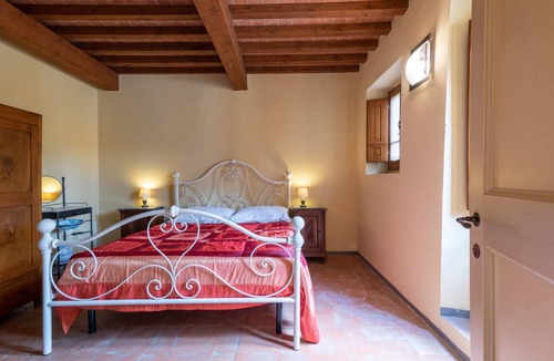 Castelfranco di Sopra House | 65 m² Farmhouse ∙ 2 bedrooms ∙ 4 guests