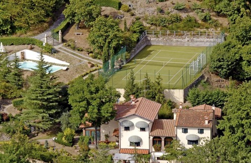 San Momme House | 650 m² House ∙ 5 bedrooms ∙ 10 guests