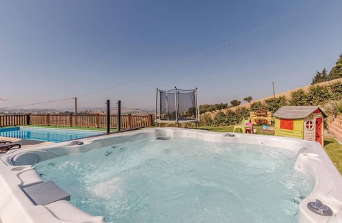Montegranaro House | 66 m² Maisonette ∙ 2 bedrooms ∙ 6 guests