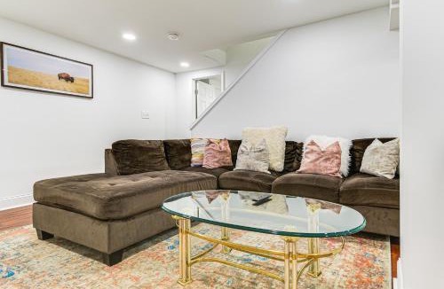 Brooklyn Park Apartment | 7 Mi to Baltimore: Maryland Gem w/Shared Yard!