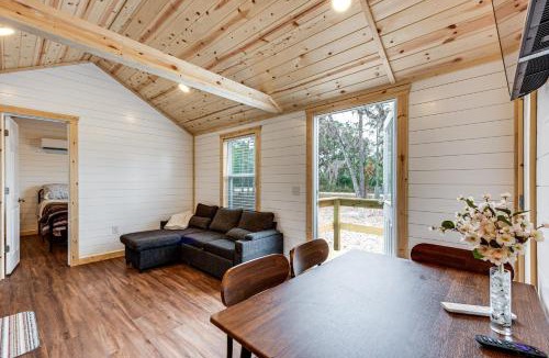 Perry House | 7 Mi to Keaton Beach: Peaceful Perry Gem!