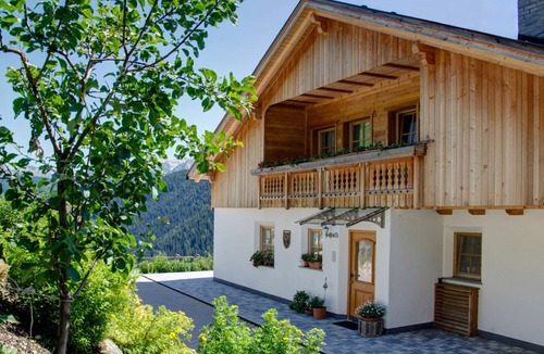 San Martino in Badia Apartment | 70 m² Apartment ∙ 1 bedroom ∙ 6 guests
