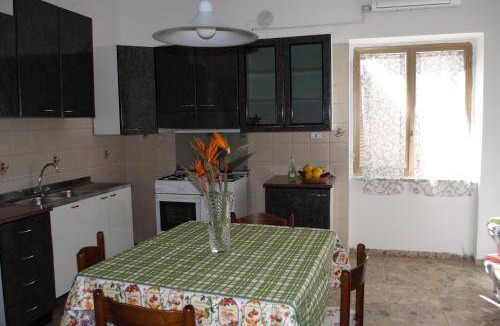 Annunziata Apartment | 70 m² Apartment ∙ 2 bedrooms ∙ 4 guests