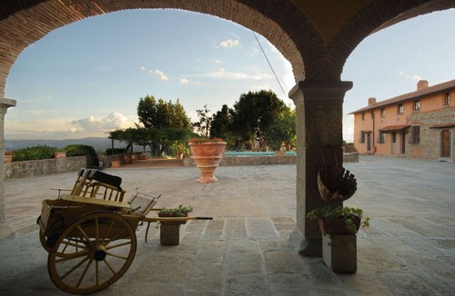 San Donato in Fronzano Resort | 70 m² Resort ∙ 2 bedrooms ∙ 4 guests