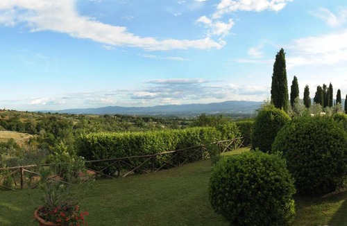 San Donato in Fronzano Resort | 70 m² Resort ∙ 2 bedrooms ∙ 4 guests