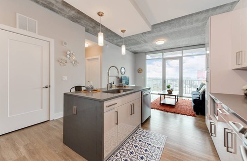 Second Ward Apartment | 73 m² Apartment ∙ 1 bedroom ∙ 3 guests