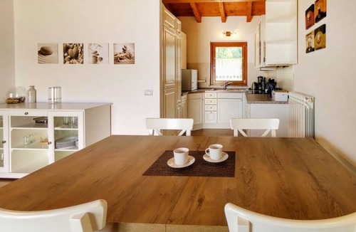 Porto Valtravaglia Apartment | 75 m² Apartment ∙ 2 bedrooms ∙ 4 guests