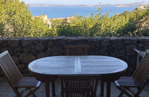 Baja Sardinia Apartment | 75 m² Apartment ∙ 3 bedrooms ∙ 5 guests