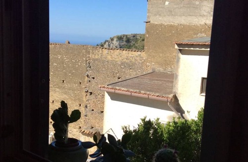 Camerota Apartment | 75 m² Apartment ∙ 1 bedroom ∙ 4 guests