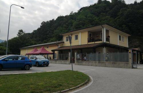 Brossasco Apartment | 75 m² Apartment ∙ 2 bedrooms ∙ 10 guests