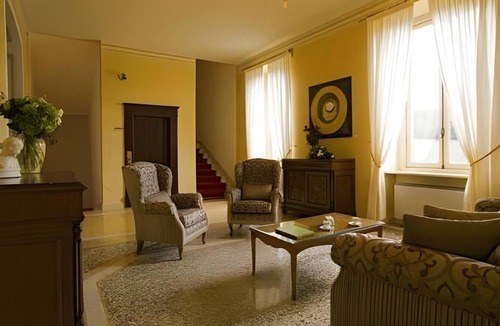 Serravalle Scrivia Hotel | 75 m² Hotel ∙ 4 guests