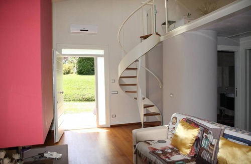 Montecarlo House | 75 m² House ∙ 2 bedrooms ∙ 4 guests