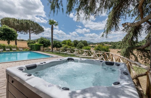 Vitorchiano House | 750 m² House ∙ 10 bedrooms ∙ 25 guests