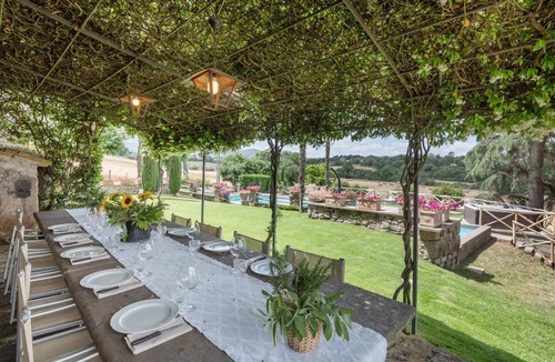Vitorchiano House | 750 m² House ∙ 10 bedrooms ∙ 25 guests