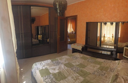 Cinisello Balsamo Bed & Breakfast | 75sqm apartment in villa
