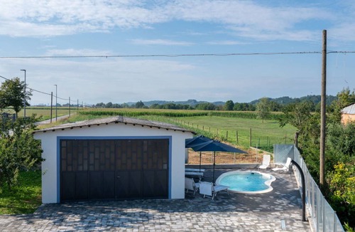 Cherasco Other | 80 m² Accommodation ∙ 2 bedrooms ∙ 6 guests