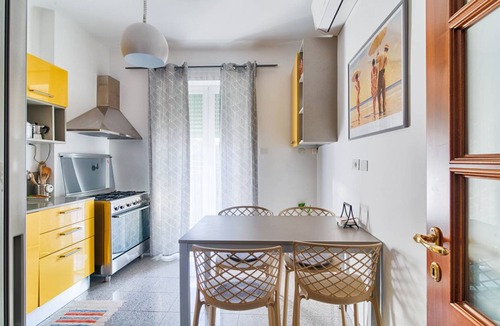 San Giovanni-Chiadino-Rozzol Apartment | 80 m² Apartment ∙ 1 bedroom ∙ 4 guests