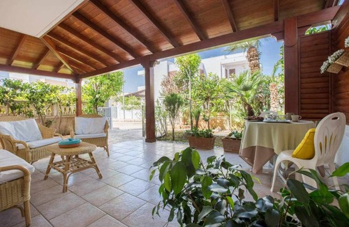 Torre Santa Sabina House | 80 m² House ∙ 2 bedrooms ∙ 5 guests