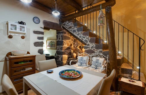Paulilatino House | 80 m² House ∙ 2 bedrooms ∙ 5 guests