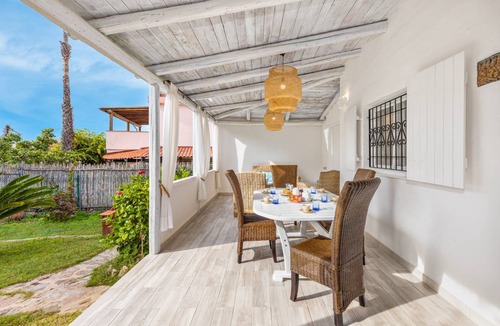 Baia Caddinas House | 80 m² House ∙ 3 bedrooms ∙ 6 guests