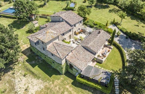 Gaiole in Chianti Villa | 800 m² Villa ∙ 7 bedrooms ∙ 14 guests