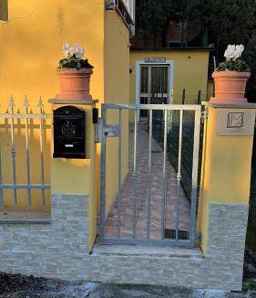 Santo Stefano di Magra Apartment | 90 m² Apartment ∙ 3 bedrooms ∙ 5 guests