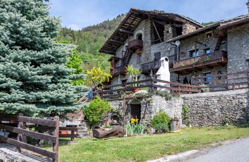Ville Sur Sarre Other | 90 m² Accommodation ∙ 2 bedrooms ∙ 5 guests