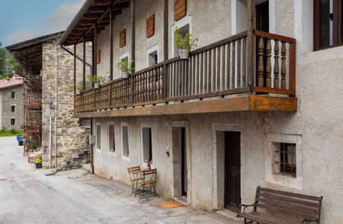 Savogna Other | 90 m² Accommodation ∙ 3 bedrooms ∙ 5 guests