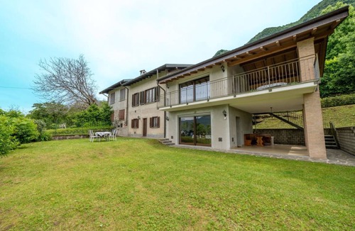 Castelveccana Apartment | 90 m² Apartment ∙ 2 bedrooms ∙ 4 guests