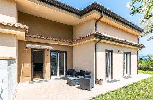 Casal Velino Apartment | 90 m² Apartment ∙ 3 bedrooms ∙ 8 guests