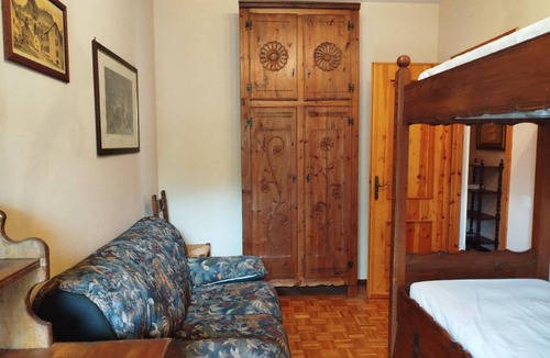 Entracque Apartment | 90 m² Apartment ∙ 2 bedrooms ∙ 4 guests
