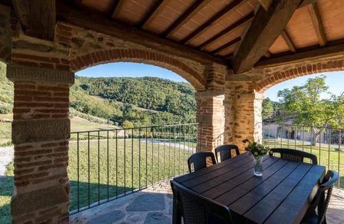 Dicomano House | 90 m² Farmhouse ∙ 2 bedrooms ∙ 4 guests