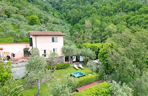 Ortonovo House | 90 m² House ∙ 2 bedrooms ∙ 4 guests