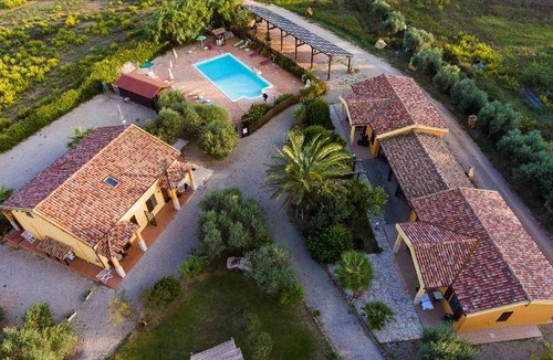 Olmedo House | 95 m² Farmhouse ∙ 2 bedrooms ∙ 5 guests