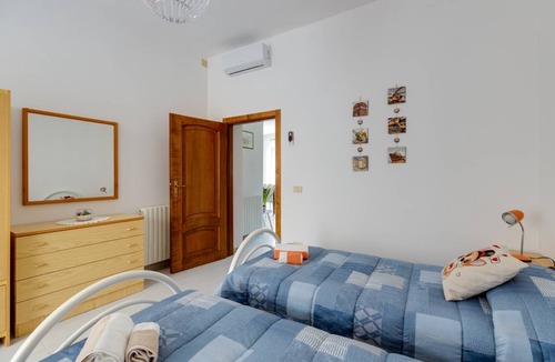 Oristano Historic Centre Apartment | 98 m² Apartment ∙ 2 bedrooms ∙ 6 guests