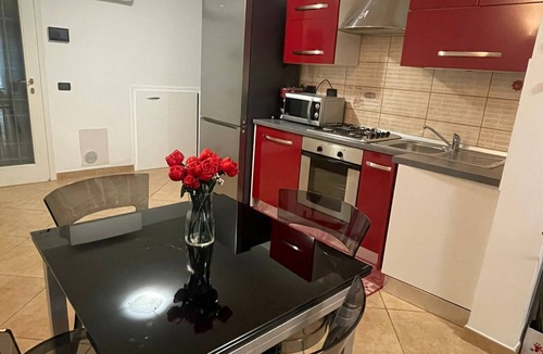Peretola Apartment | A bright, cozy and fully equipped apartment.