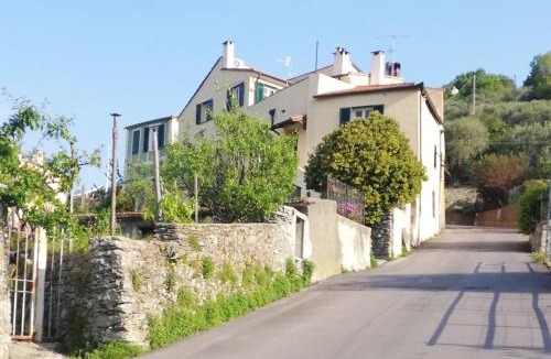 Calice Ligure Apartment | A ca' du Risso - Mansarda con terrazza - Sea & outdoor for families, bikers and climbers