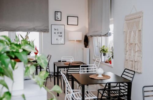Margherita di Savoia Bed & Breakfast | a Casa di Gi'