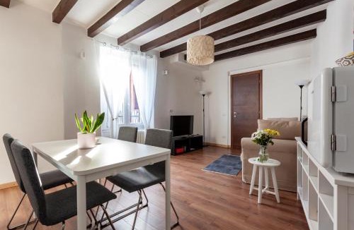 Intra Apartment | A central quiet place in Verbania
