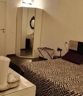 Pavia House | A New Guesthouse