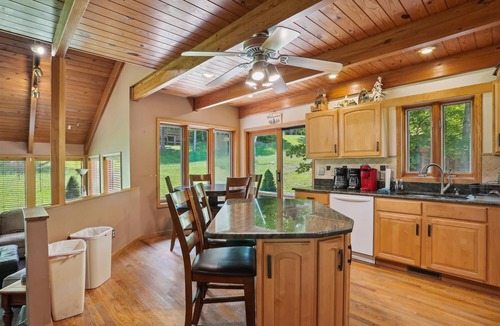 Timberline House | A spectacular space for every season-in winter a real skier's destination!