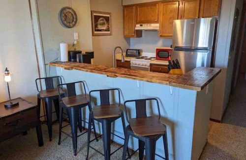 Snowshoe Condo | A Walk in the Clouds - 4 Season Getaway -Ski-In Ski-Out Condo