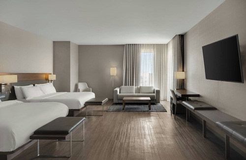 Wetherington Hotel | AC Hotel by Marriott Cincinnati at Liberty Center