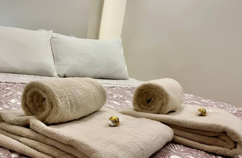Vittorio Veneto Apartment | Accogliente Loft Immerso nel Centro Storico di Serravalle
