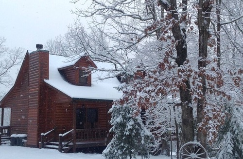Blue Ridge Cabin | Affordable! Mtn Views, Game Room, Hot Tub, Amenities & More