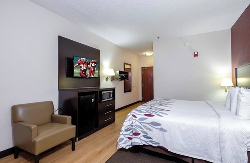Knoxville Hotel | Affordable Stay Close to Downtown Knoxville – Just Minutes Away