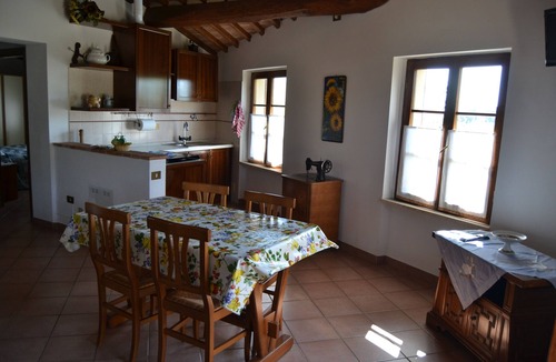 Castelnuovo Berardenga Apartment | Agriturismo Lo Strettoio - Olivo apartment