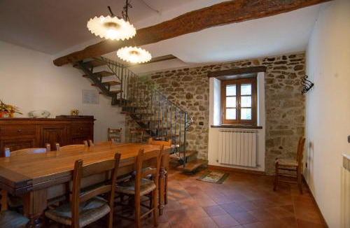 Castiglione di Garfagnana House | Agriturismo Il Corniolo