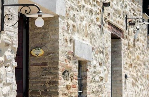 Lidarno Apartment | Agriturismo La Palazzetta di Assisi - GINEPRO