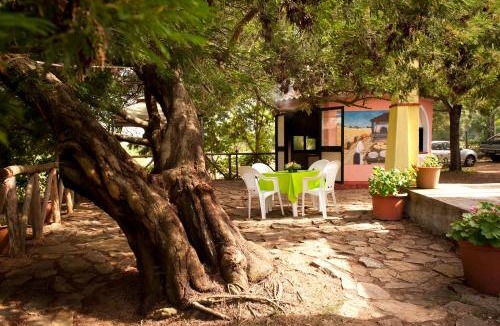 Villagrande Strisaili House | Agriturismo Menhir